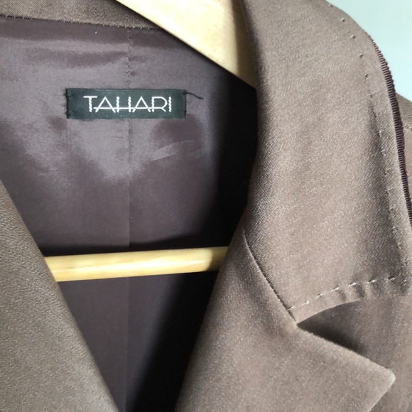 Tahari - Sz10 - Suit Jacket - Picture 5 of 8